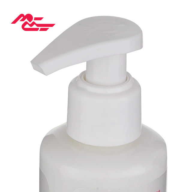 لوسیون بدن مدیلن مدل Urea3% حجم 150 میلی لیتری