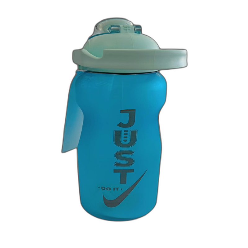 بطری آب بزرگ مناسب باشگاه