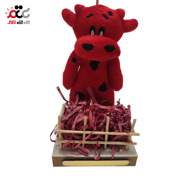 بهترین استند عروسک گاو قرمز چوبی
