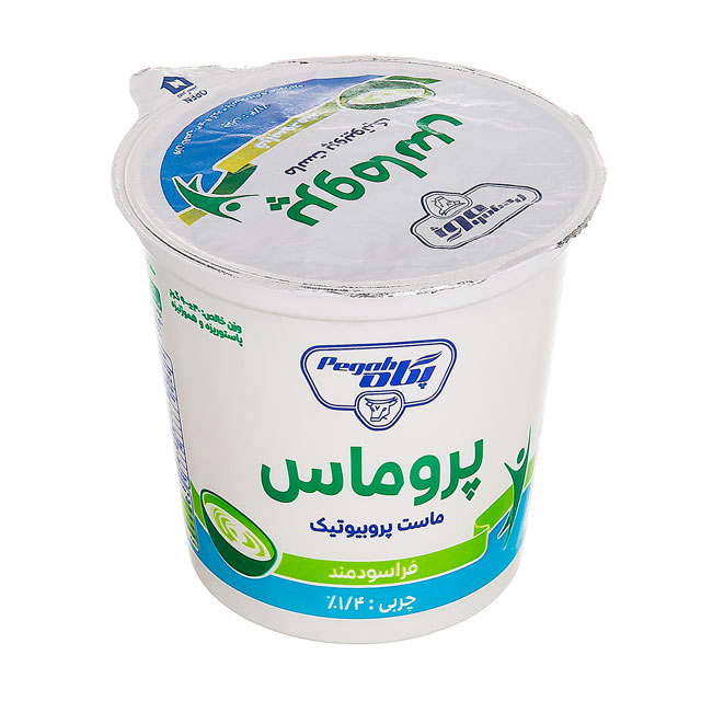 ماست لیوانی پروبیوتیک پگاه 900 گرمی