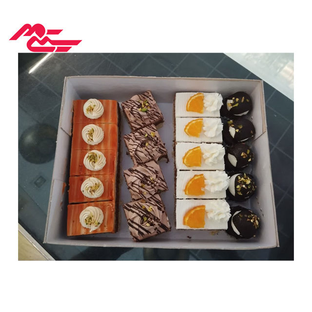 شیرینی تر ساده شیرینی سرای یاس 2000 گرمی