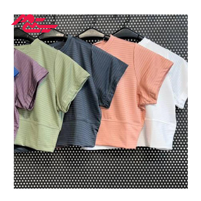 خرید کراپ زنانه یوتاپ تنفسی