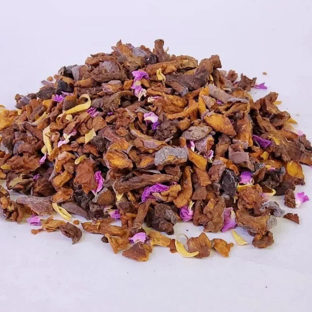 دمنوش میوه ای گل صادق فله 1000 گرمی