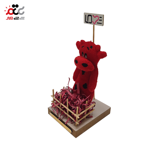 خرید استند عروسک گاو قرمز چوبی