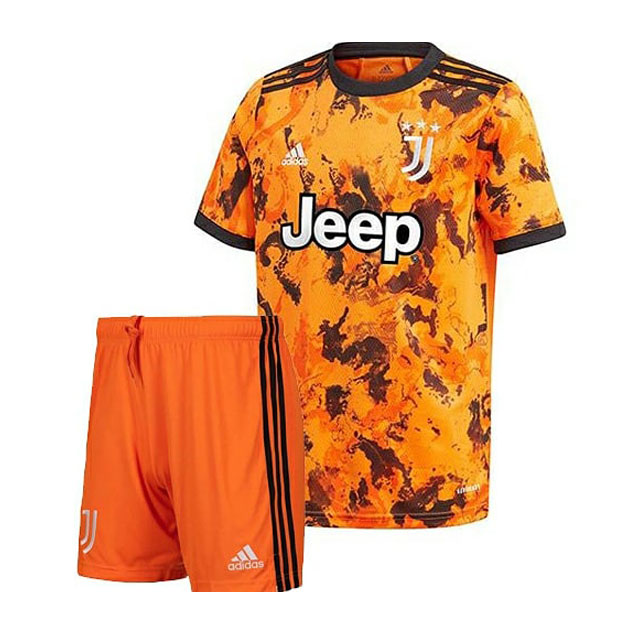 ست تی شرت و شلوارک ورزشی مردانه طرح یوونتوس مدل 2021