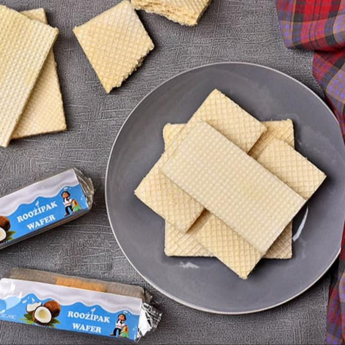 ویفر نارگیلی کوچک بسته یک عددی