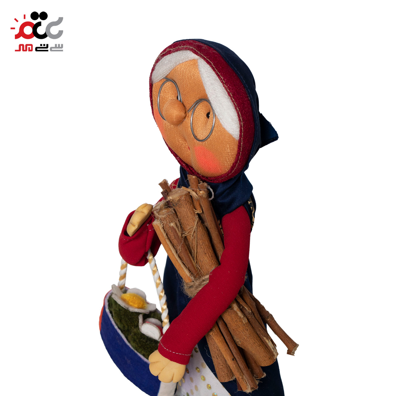 مجسمه مدل پیر زن روستایی