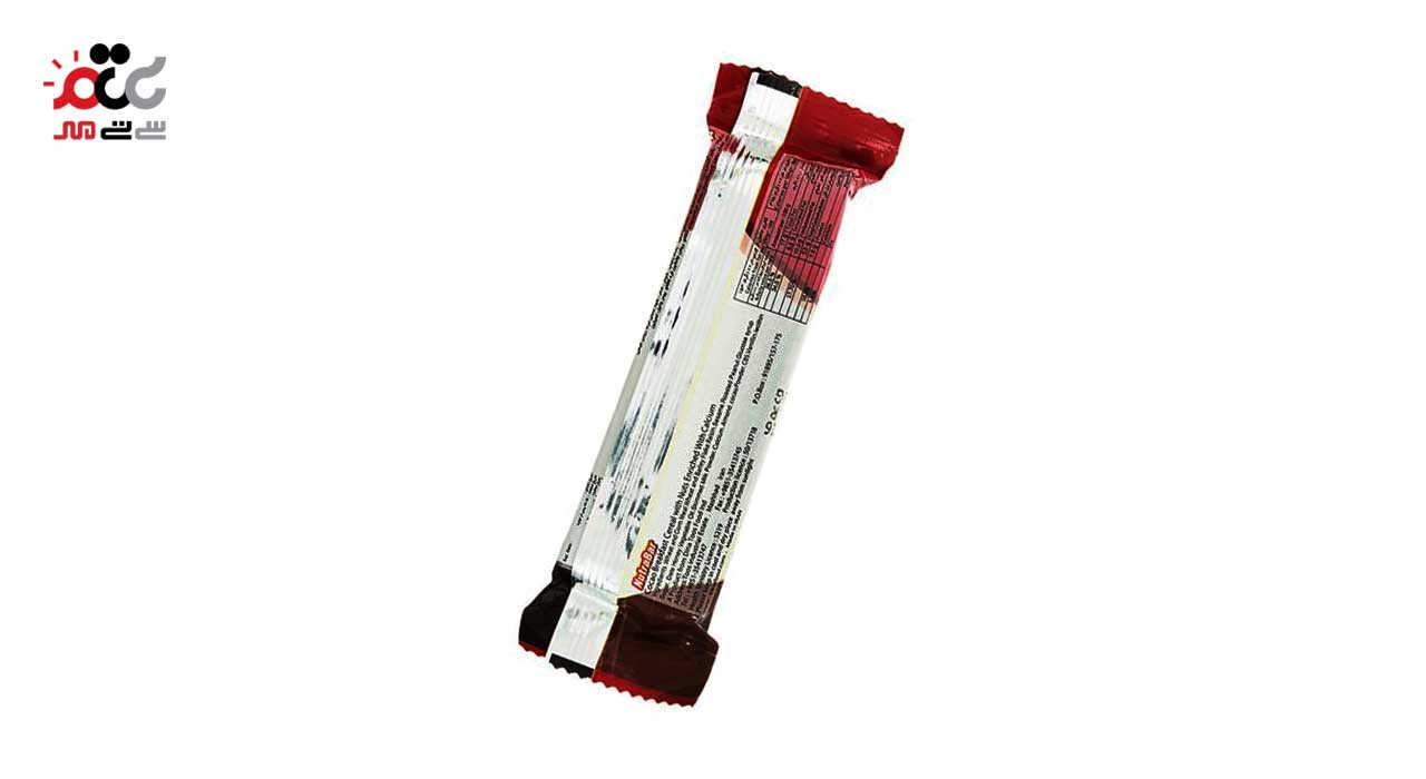 نوترابار با مغز بادام، کشمش و بادام زمینی چی پف 25 گرمی