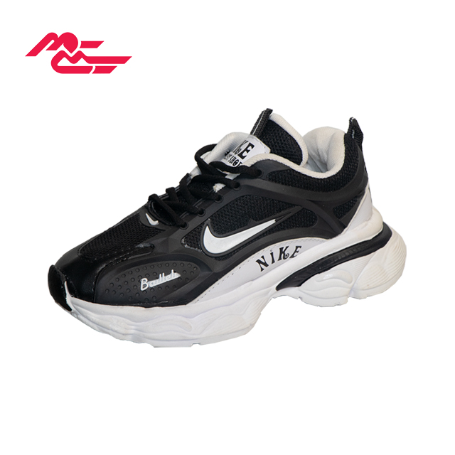 کفش زنانه نایک تکسان