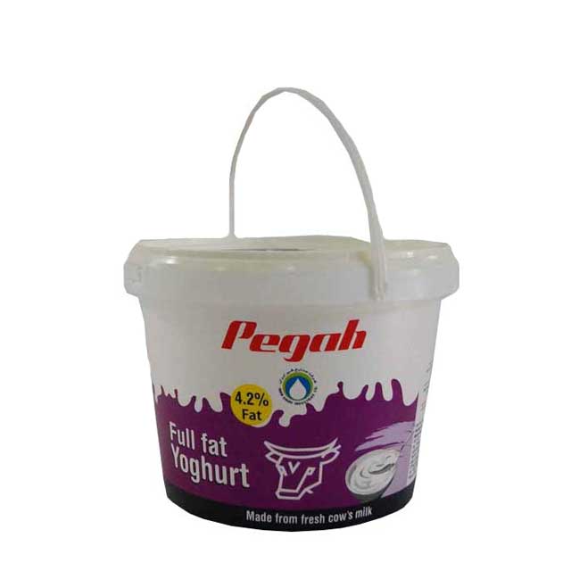 ماست 4.2 درصد چربی پگاه 2500 گرمی