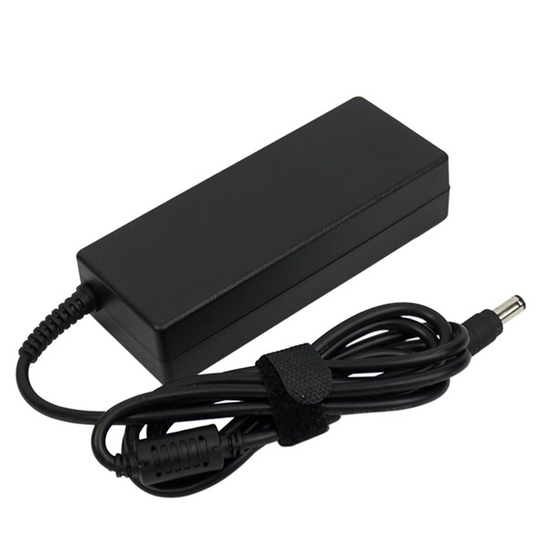 شارژر لپ تاپ Toshiba 15V 5A
