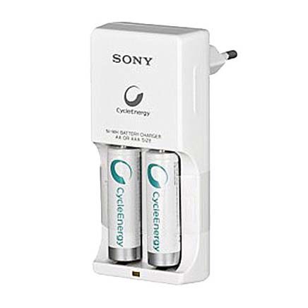 شارژر SONY HW2KN + دو عدد باتری 2100mAh AA شارژی