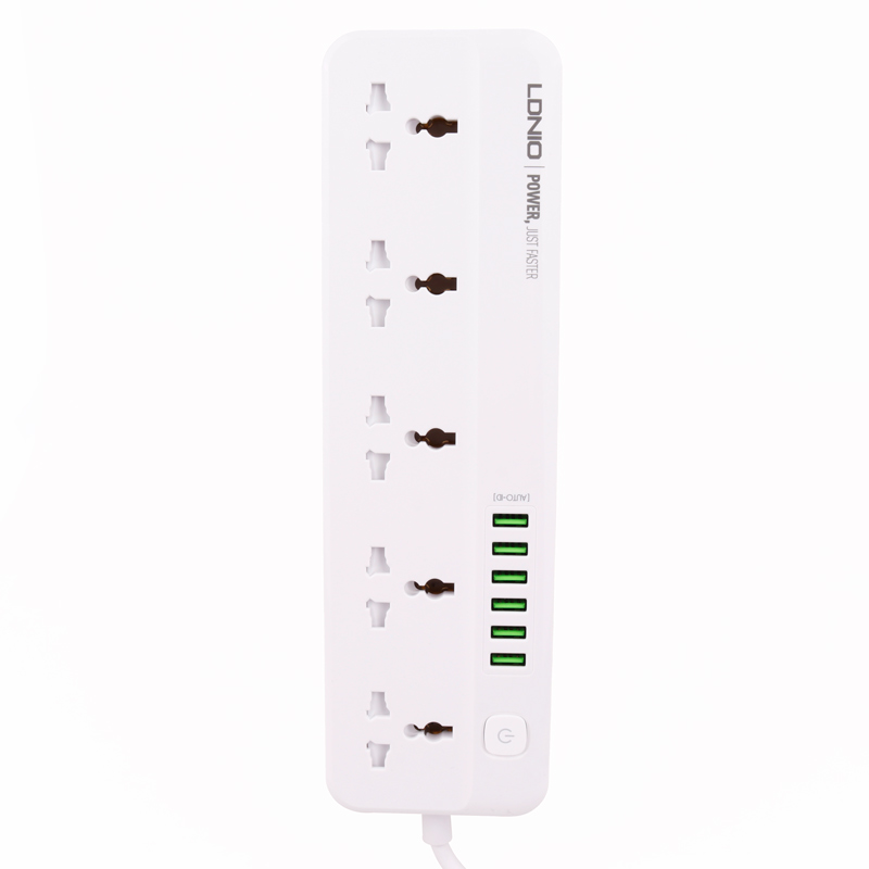 چند راهی 5 خانه ارت دار الدینیو SC5614 با کابل 2 متری + شارژر USB