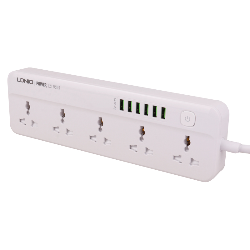 چند راهی 5 خانه ارت دار الدینیو SC5614 با کابل 2 متری + شارژر USB