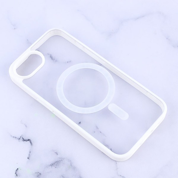 قاب PC مگ سیف آیفون iPhone 16e دور رنگی