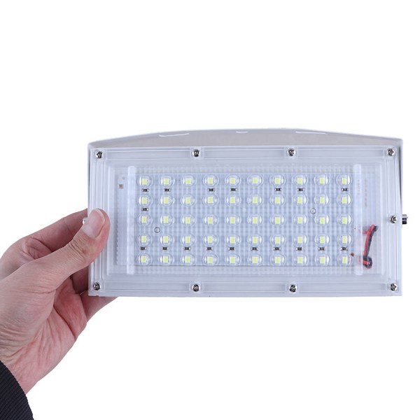 پروژکتور سیار ال ای دی 50 وات LED Flood Light