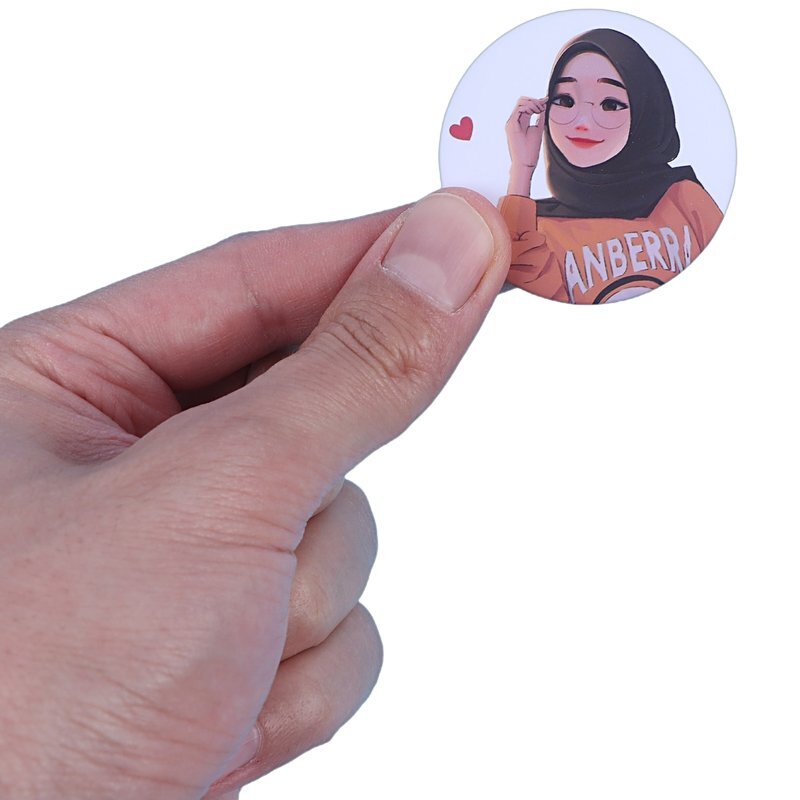 پیکسل سنجاقی دختران با حجاب