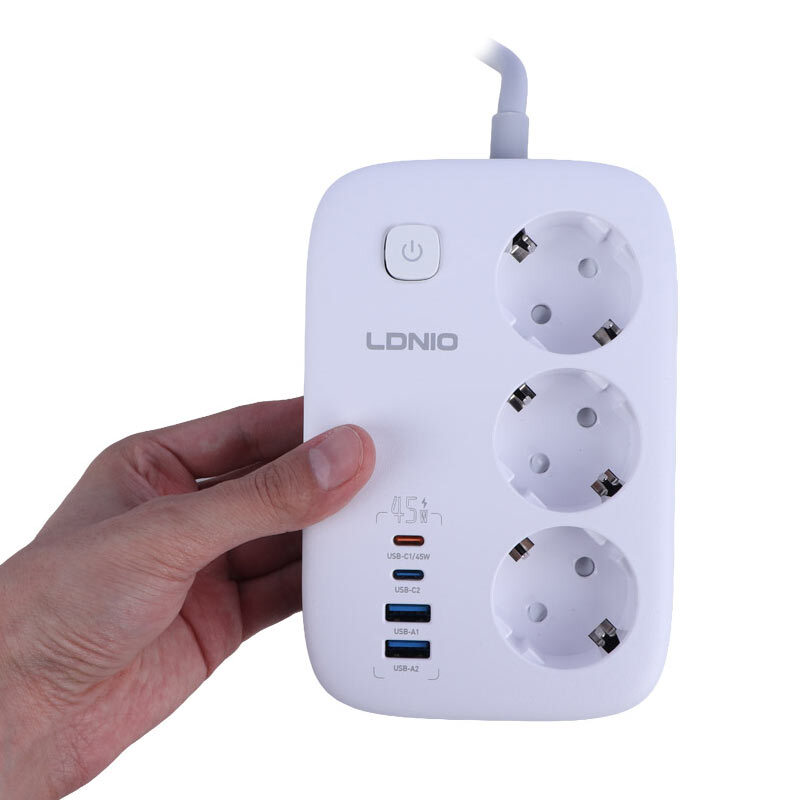 چند راهی 3 خانه ارت دار الدینیو SE2 با کابل 2 متری + شارژر USB و Type-C