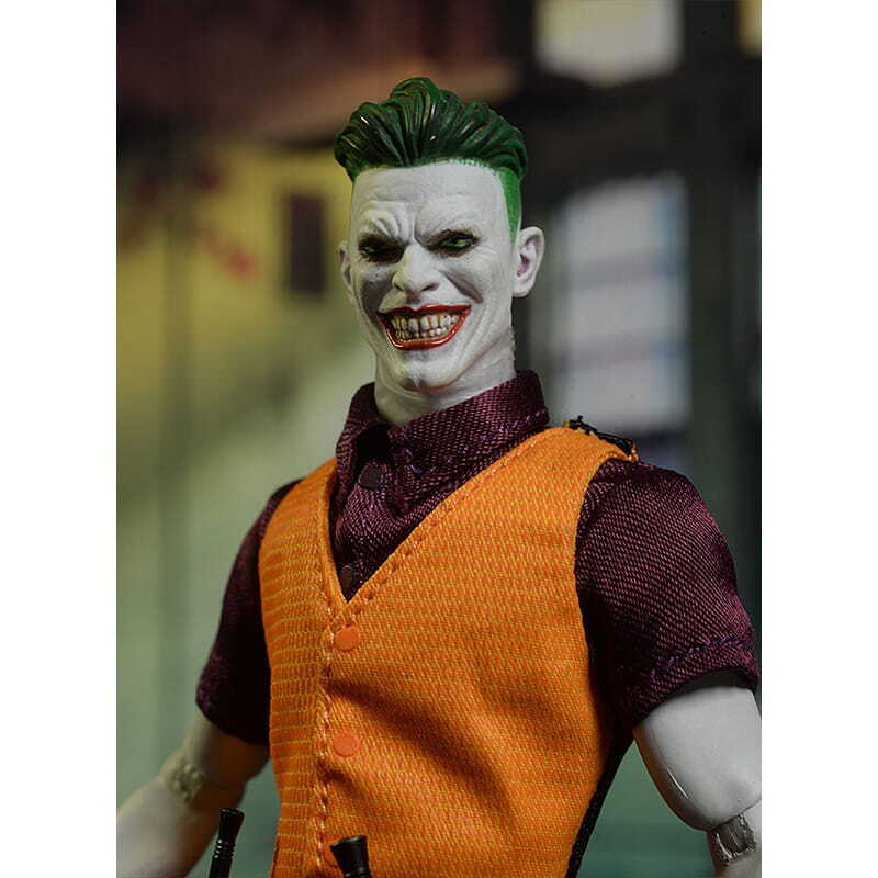 اکشن فیگور Mezco Toyz طرح DC The Joker کد 255112