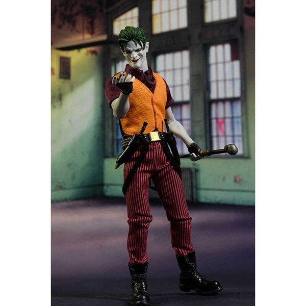 اکشن فیگور Mezco Toyz طرح DC The Joker کد 255112