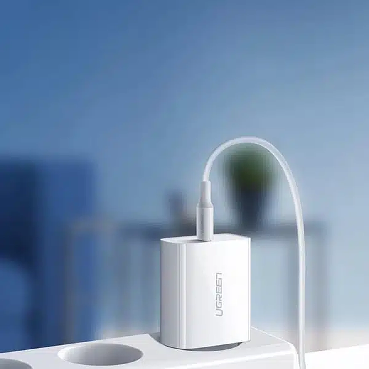 شارژر دیواری PD و فست تک پورت UGREEN مدل CD137 20W - سفید (گارانتی 18 ماهه آسان پیشرو)(60450)