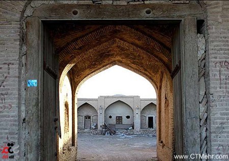 کاروانسرا خان طبس استان خراسان جنوبی