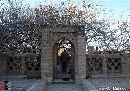 آرامگاه حافظ ابرو خواف استان خراسان رضوی آرامگاه حافظ ابرو خواف استان خراسان رضوی