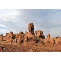 محوطه باستانی شادیاخ نیشابور استان خراسان رضوی