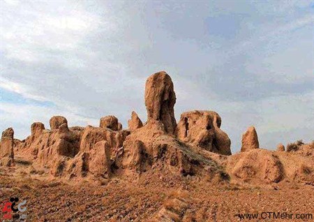 محوطه باستانی شادیاخ نیشابور استان خراسان رضوی محوطه باستانی شادیاخ نیشابور استان خراسان رضوی