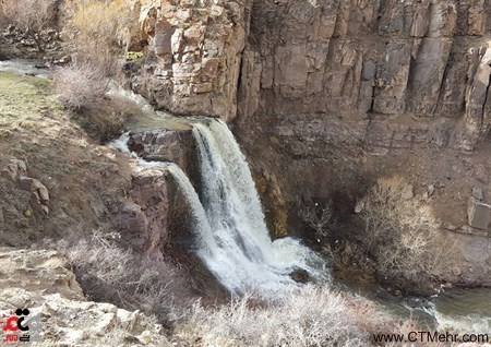 آبشار آرانا خرمدره استان زنجان