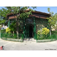 آرامگاه دکتر محمود حسابی استان مرکزی
