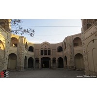بازار و کاروانسرای شمس السلطنه نراق استان مرکزی