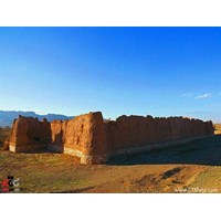 قلعه نشست آباد دلیجان استان مرکزی