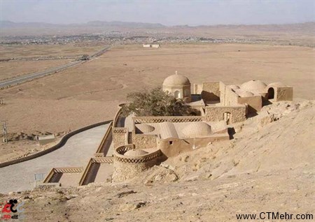 آرامگاه بوذرجمهر قاینی استان خراسان جنوبی