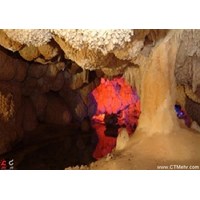 غار خونیک استان خراسان جنوبی