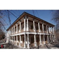 کاخ سرخه حصار,عمارت قصر یاقوت استان تهران