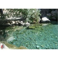 چشمه آب معدنی خمده استان تهران