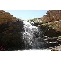 آبشار برف تنگه لار استان تهران