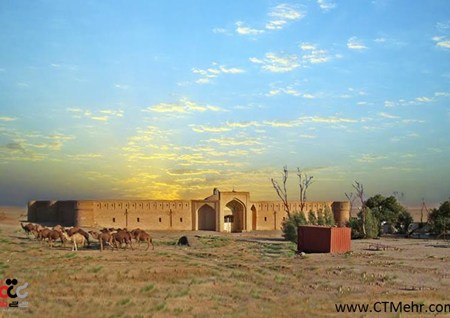 کاروانسرای شاه عباسی مرنجاب آران و بیدگل استان اصفهان کاروانسرای شاه عباسی مرنجاب آران و بیدگل استان اصفهان