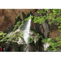 آبشار شاه لولاک لنجان  استان اصفهان