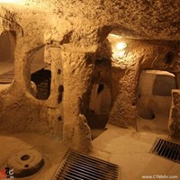 شهر زیرزمینی اوئی نوش آباد آران و بیدگل