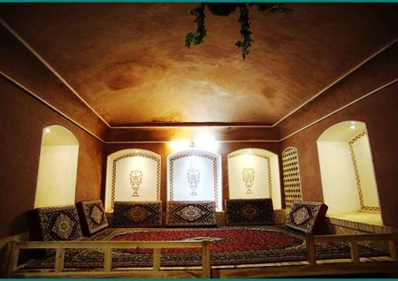 خانه تاریخی و سفره خانه سنتی مظفری کاشان