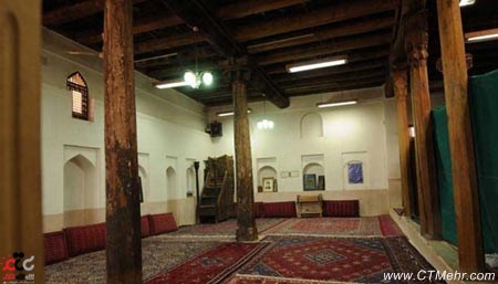 مسجد پرزله ابیانه استان اصفهان
