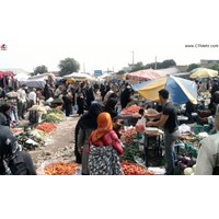 بازار یکشنبه صومعه‌سرا گیلان