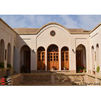 خانه تاریخی کاج و موزه منوچهر شیبانی کاشان استان اصفهان