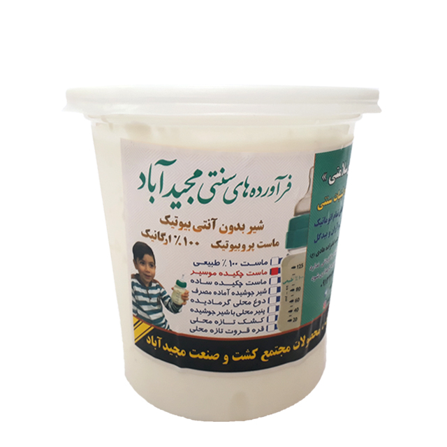 ماست چکیده با موسیر مجید آباد 800 گرمی