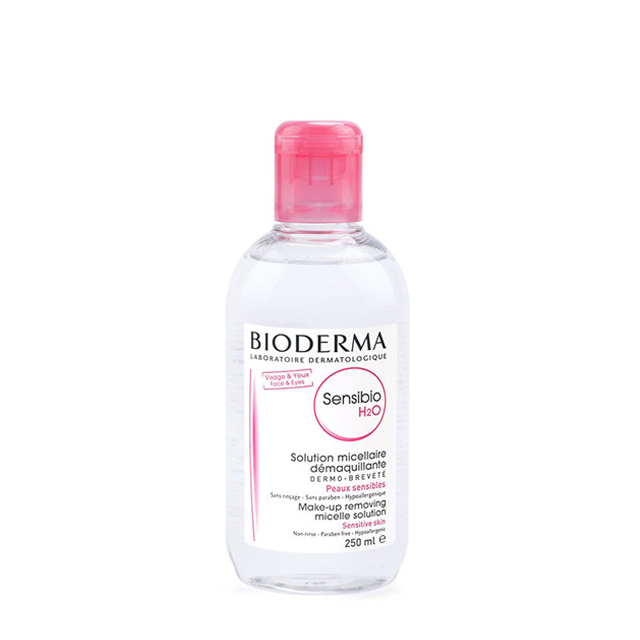 محلول پاک کننده آرایش صورت و دور چشم بایودرما مدل Sensibio H2O حجم 250 میلی لیتری