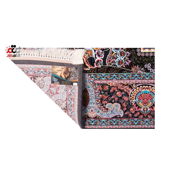 فرش ماشینی دنیای فرش طرح مهرنوش رنگ زمینه سورمه ای