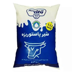 شیر پاستوریزه کامل نایلونی پگاه 800 گرمی 