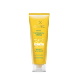 کرم ضد آفتاب بدون رنگ طیف گسترده SPF 30 سینره حجم 50 میلی لیتری